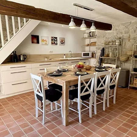 Maison De Charme Classee 3 Etoiles Du Perigord * Nabirat