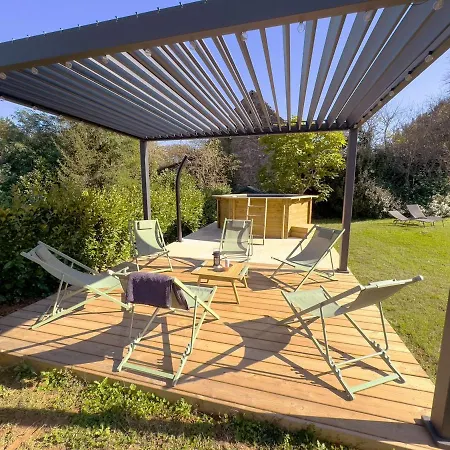 Maison De Charme Classee 3 Etoiles Du Perigord Semesterbostad Nabirat